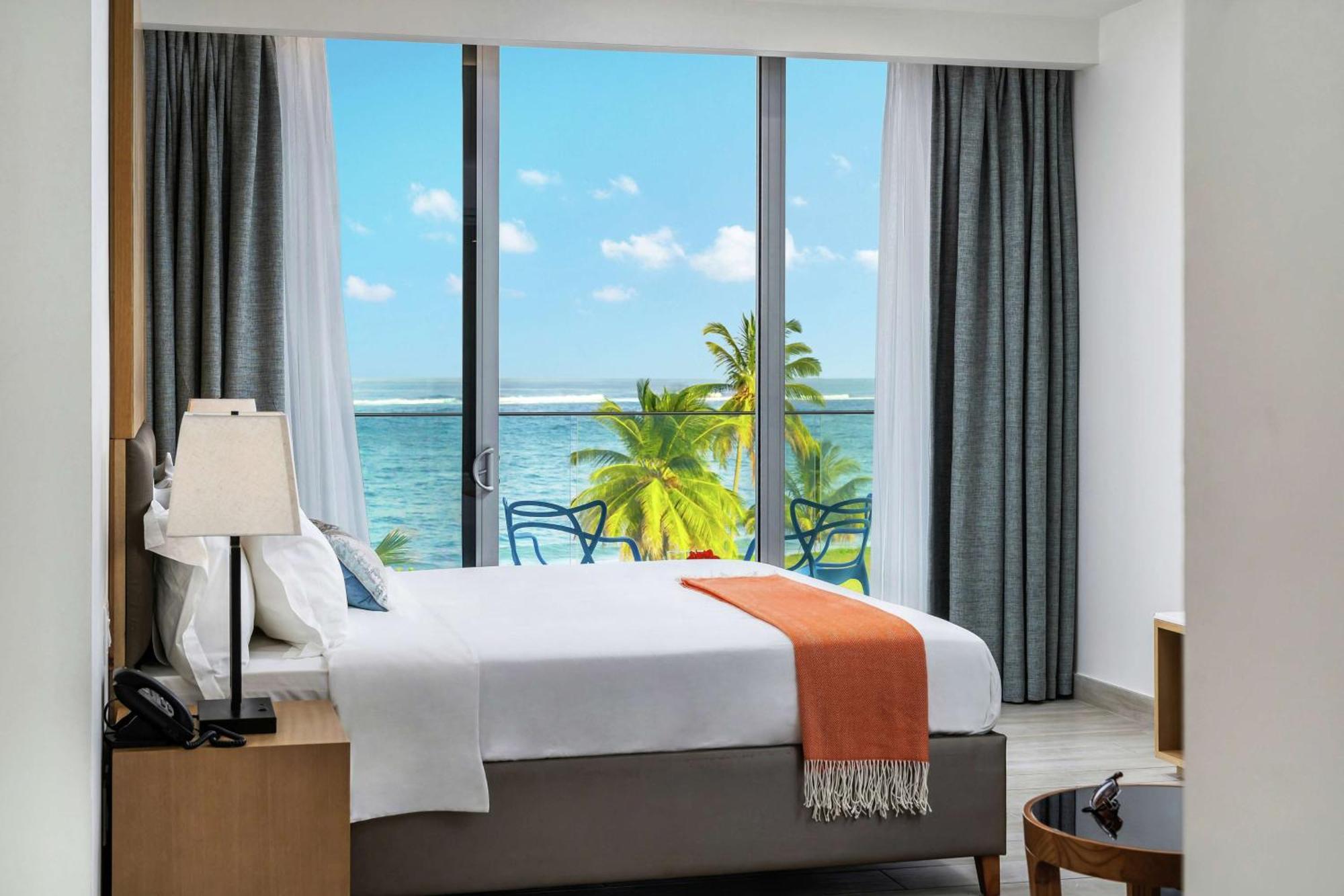 Koi Resort Saint Kitts, Curio Collection By Hilton Basseterre Exterior photo